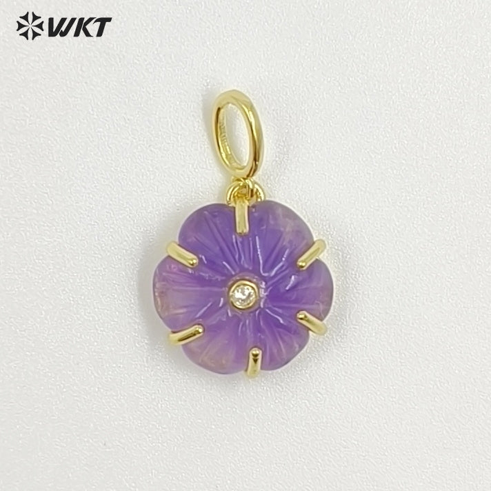 WT-P2121 Delicate Gold Plated Zircon And Natural Gemstones Carved Flower Shape Little Pendants For Girls Fashion Necklace Design