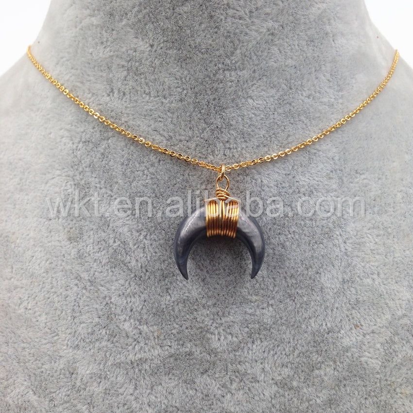 WT-N747 Wholesale Fashion Tiny Charm Shell Crescent Horn Necklace Wirewrapped Half Moon Crescent Necklace