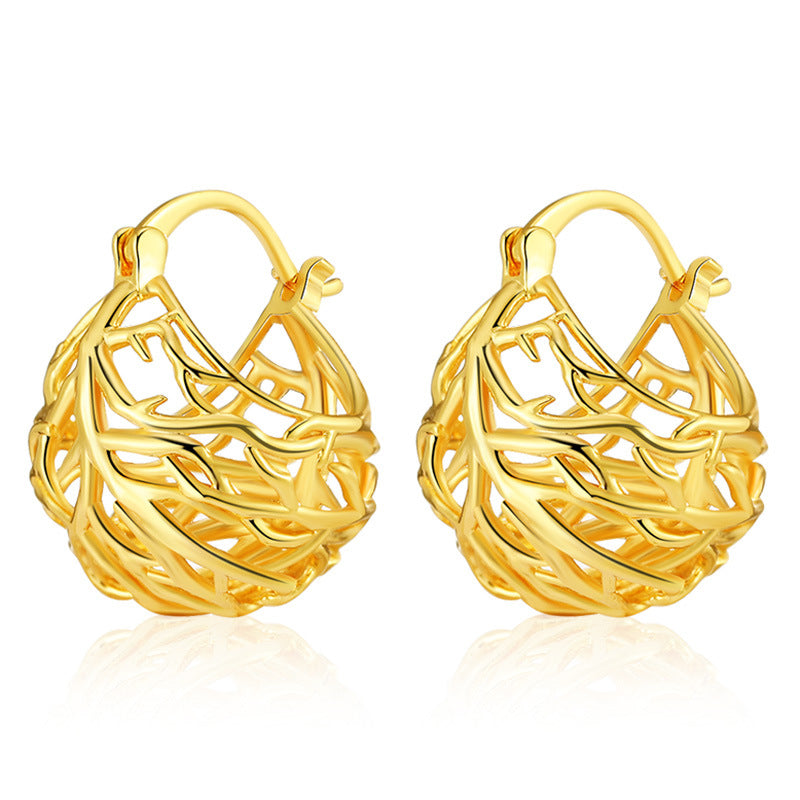 WT-JFE91 Hollow Exquisite Minimalist Versatile 18k Gold Plated Copper Plating Ball Shaped Hoops Trendy Earring Findings