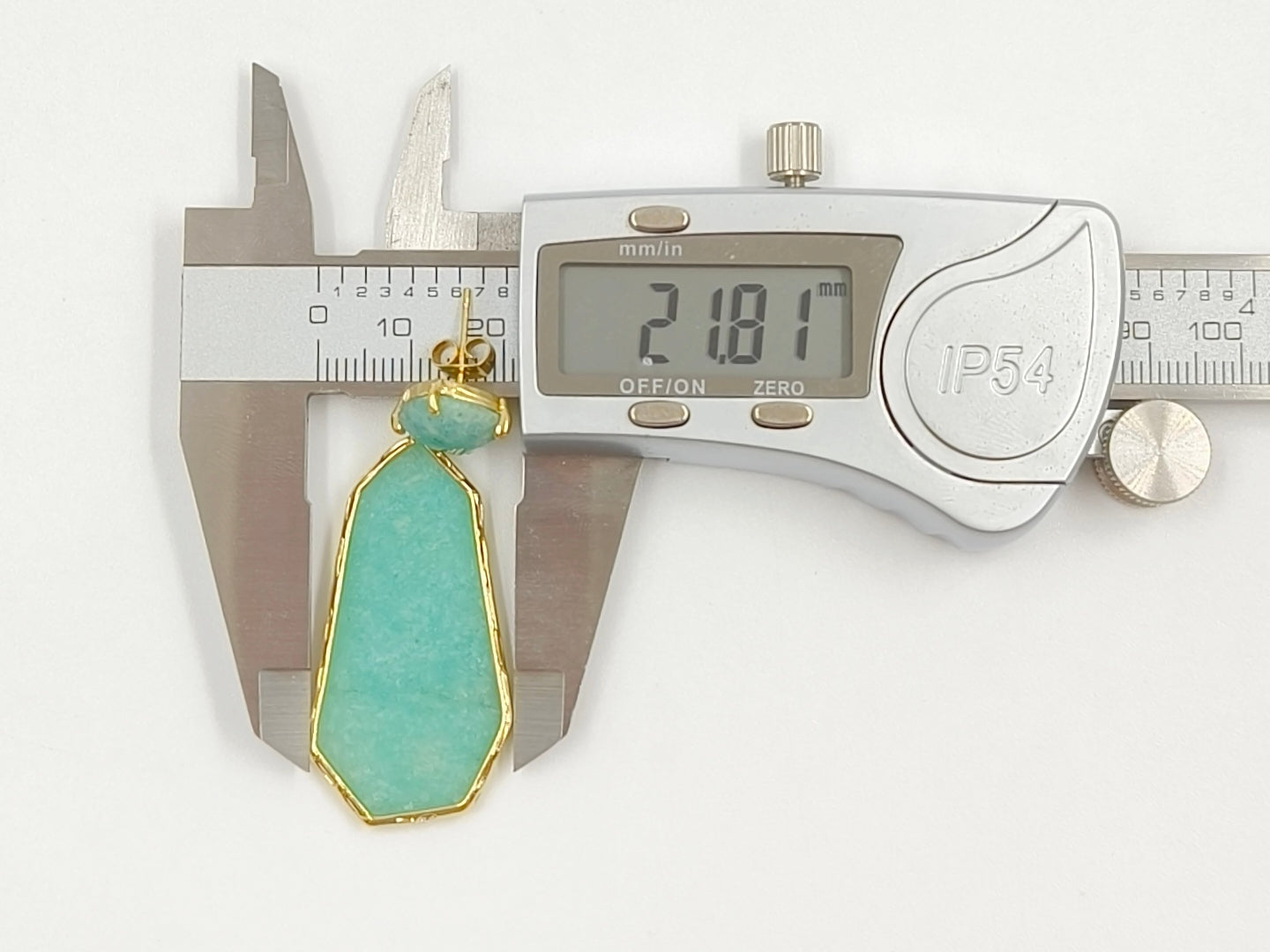 WT-E826 Factory Wholesale Gold Plated Colorful Natural Gemstones Long Earrings For Female Party Wearing Jewelry Accessory