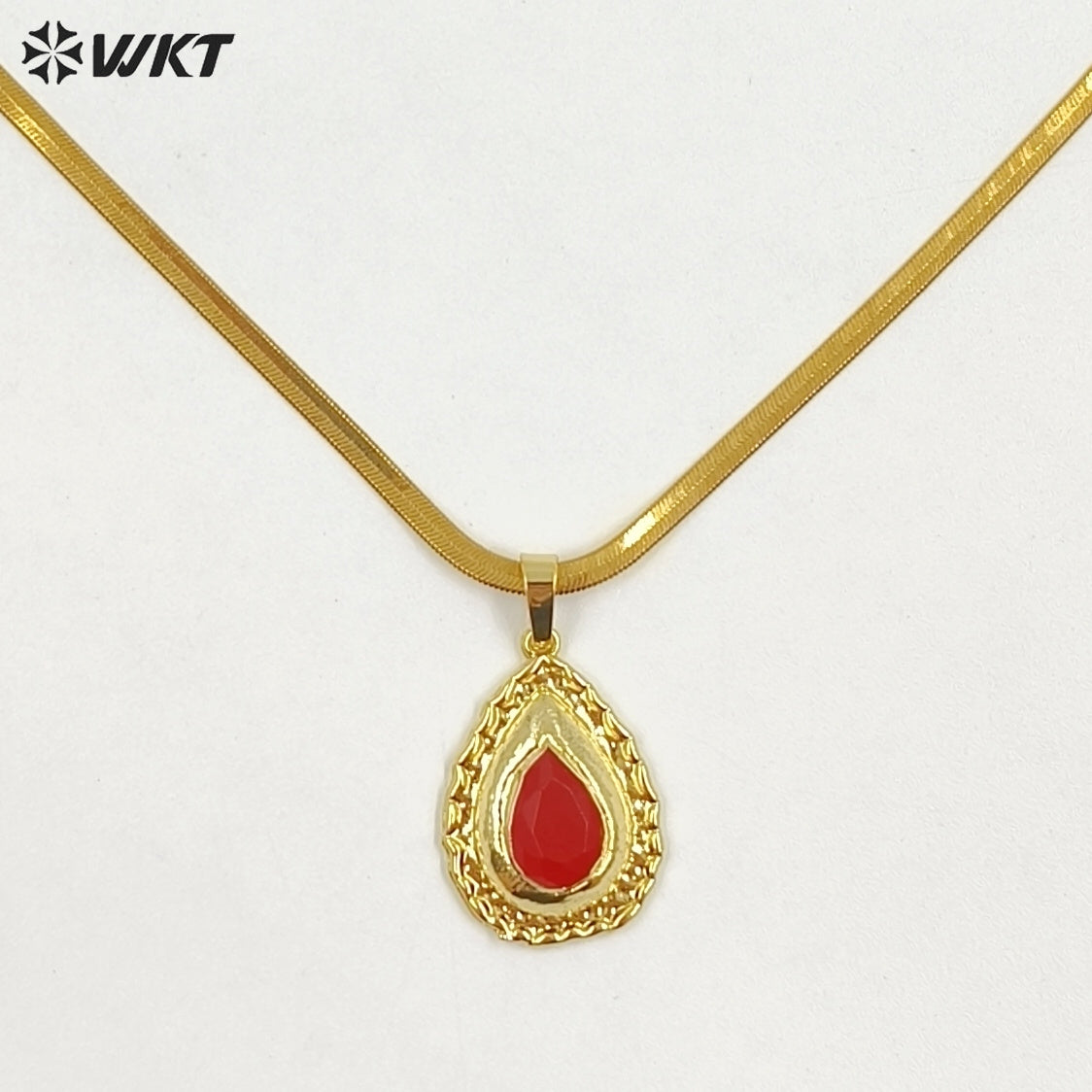WT-N1546 Simple Elegant Style 18K Gold Plated Natural Gemstone Waterdrop Shape Pendant Necklaces For Female Birthday Gift