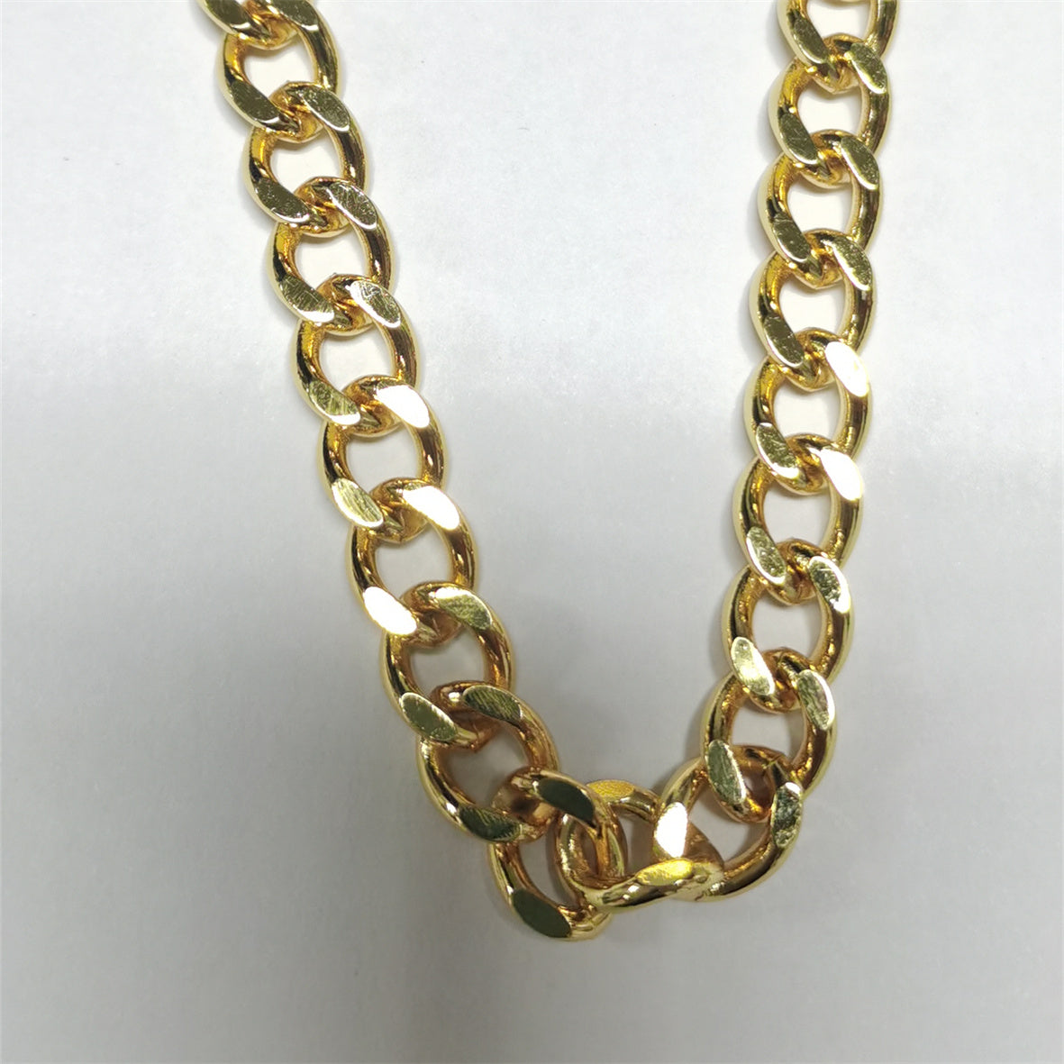WT-BC169 Wholesale Fashion 18k Real Gold Plated Bright Shiny Circular Shape Long Link for Jewelry Necklace Bangle Cuba Chain
