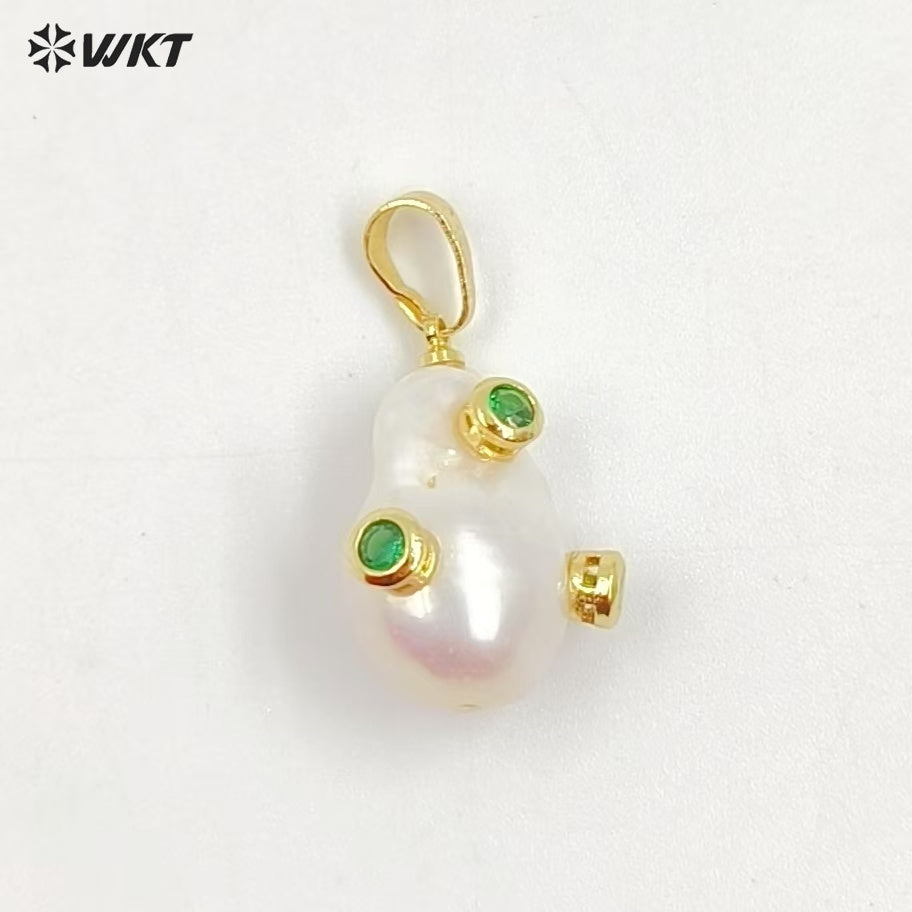 MP138 Wholesale Freshwater Pearl Pendant Pearl With CZ Charm Natural Shape Fashion Charm Jewelry Pearl Pendant