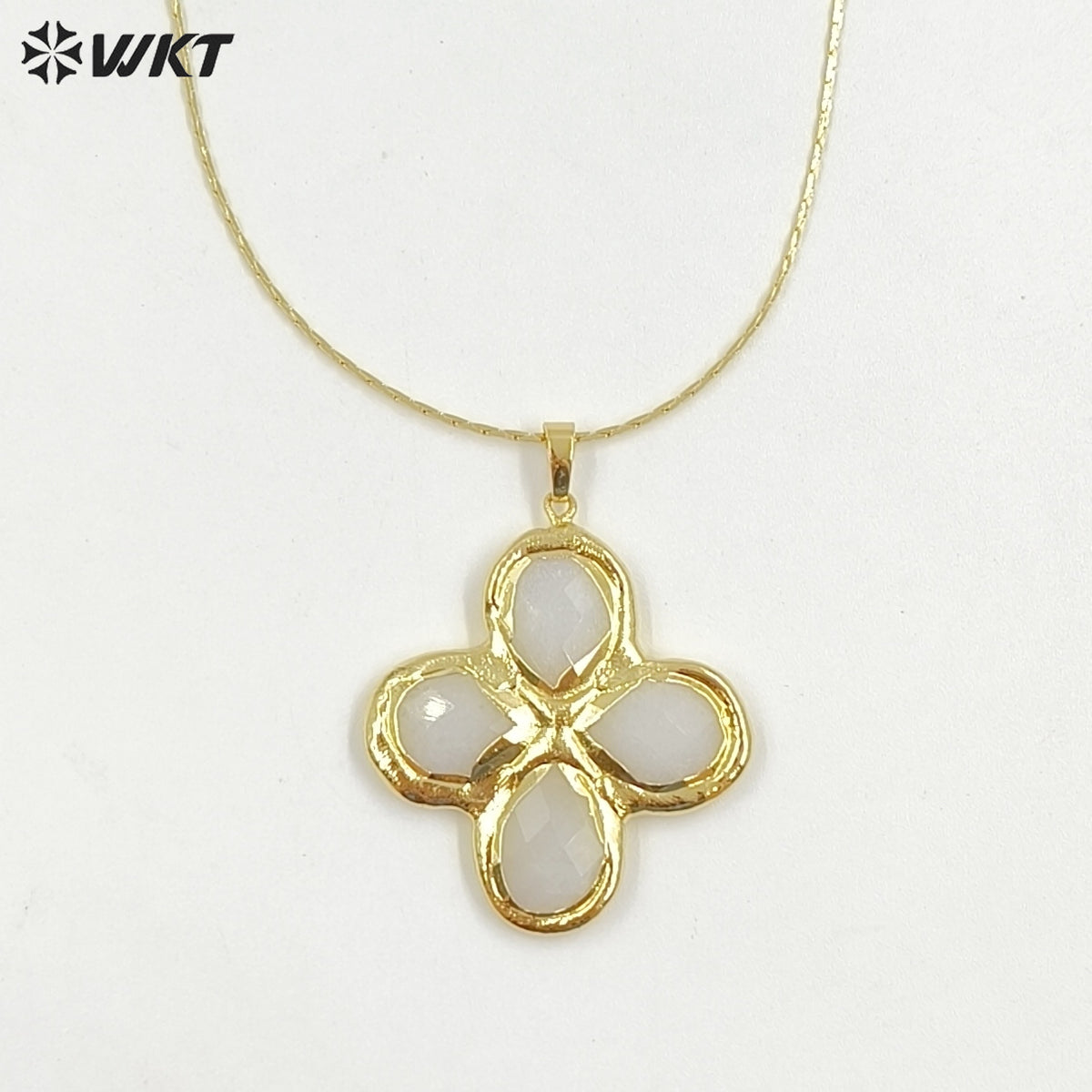 WT-N1542 Popular Fashion Gold Plated Thin Chain With Natural Gemstone Four Leaf Clover Pendant Necklace For Lady Birthday Gift