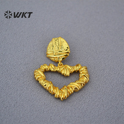 WT-E668 European and American Exaggerated Personality Earring Niche Thorns love Retro Earrings Silver Needle Stud Brass Earrings