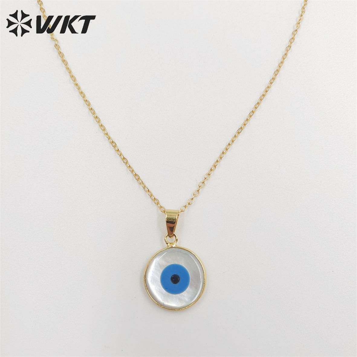 WT-N535 Beautiful Tiny Eye Charm Necklace Fashion Gold Round Natural MOP Eye Shell Charm Necklace Eye Necklace