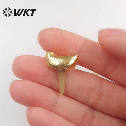 WT-E715 New Unique Specimen Tooth Earrings 18k Gold Plated Teeth Jewelry Studs for Women Gift Boho Style Teeth Earrings