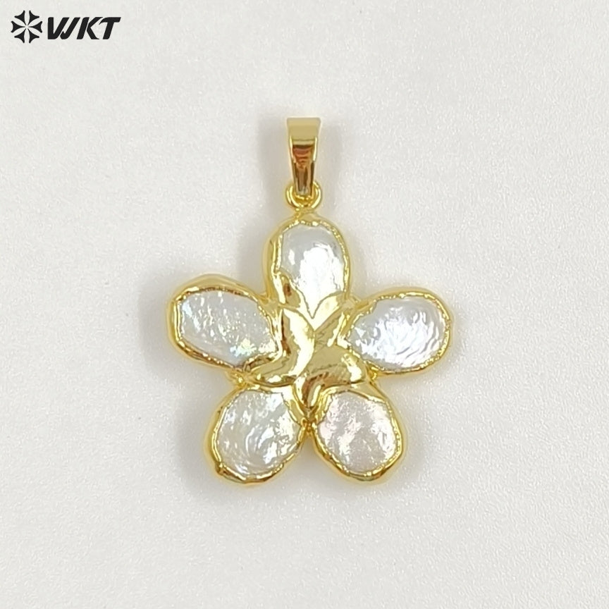 WT-JP441 Wholesale Boutique 18K Gold Plated Flower Design Natural Freshwater Pearl Pendant For Handmade Jewelry Accessories