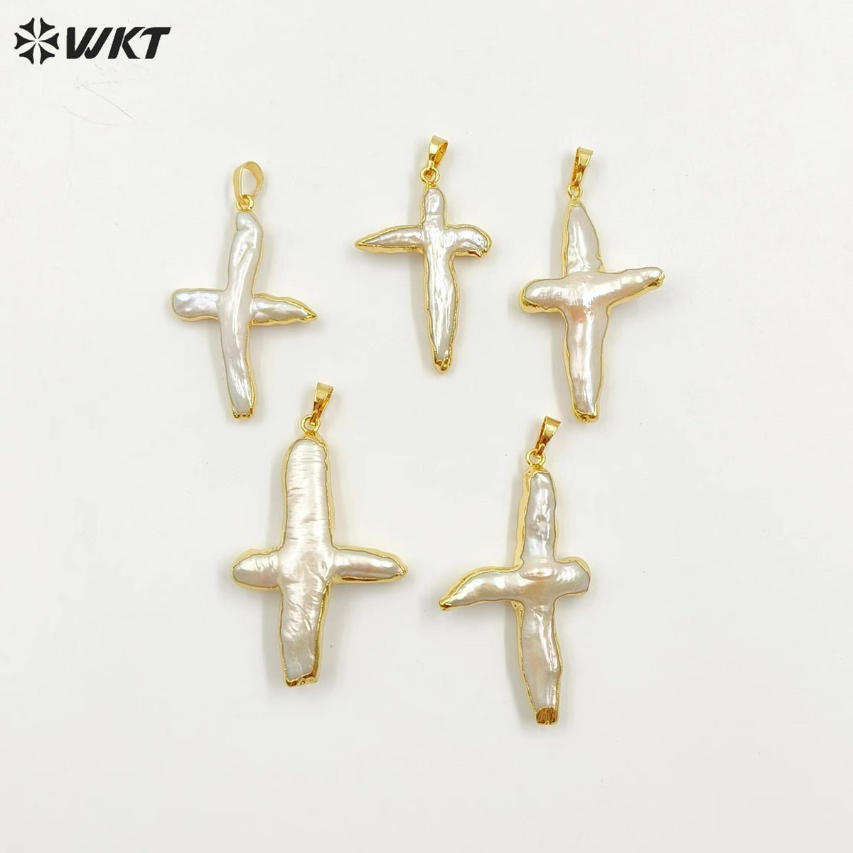 WT-P346 Amazing Fashion Gold Plated Freshwater Pearl Cross Pendant High Flash Baroque Women Real Pearl Cross Pendant for Women