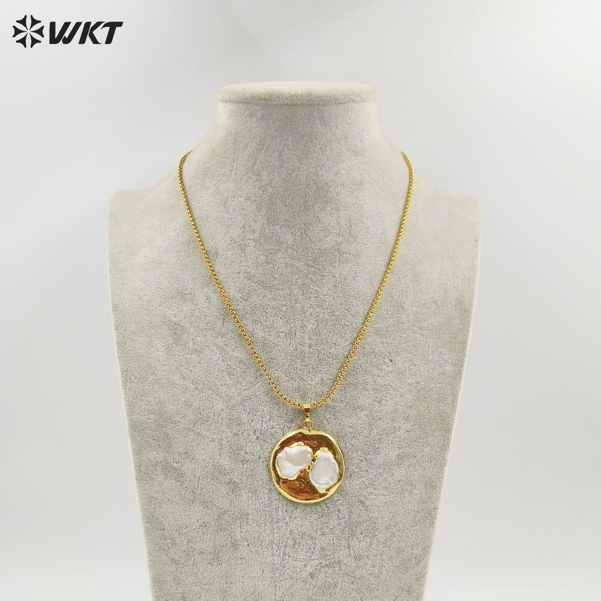 WT-JN306 Wholesale High Quality Attractive 18K Gold Plated Round Large Freshwater Pearl Unisex Necklace for Daily Decoration