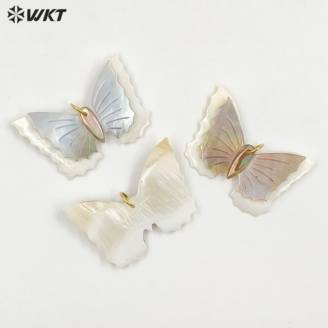 WT-JP462 High Quality Colorful Double Layers Natural Shell Butterfly Shape Gold Pendants For Lady Gifts DIY Accessories
