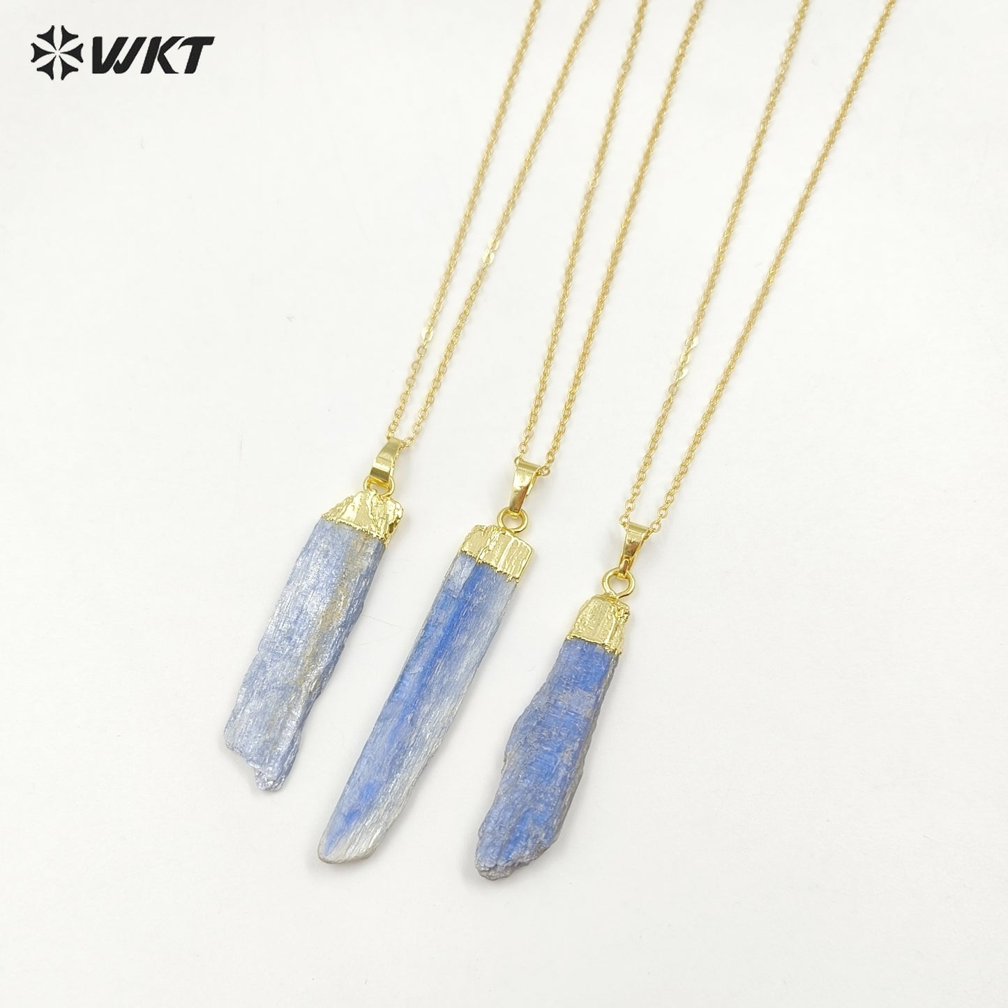 WT-N451 Wholesale Natural Raw Blue Kyanite Necklace Fashion Gemstone Charm Kyanite with 18k Gold Plated Pendant Necklace