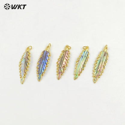 WT-P1090 Fashion Design Carved Feather Shell Pendant,High Quality Gold Plated Edge Long Feather Shell Pendant