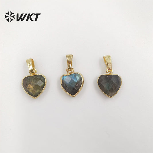WT-P1832 Fashion Charming Tiny Natural Flash Brightly Heart Labradorite Pendants Gold Trim Lovely Stone Pendants for Gift