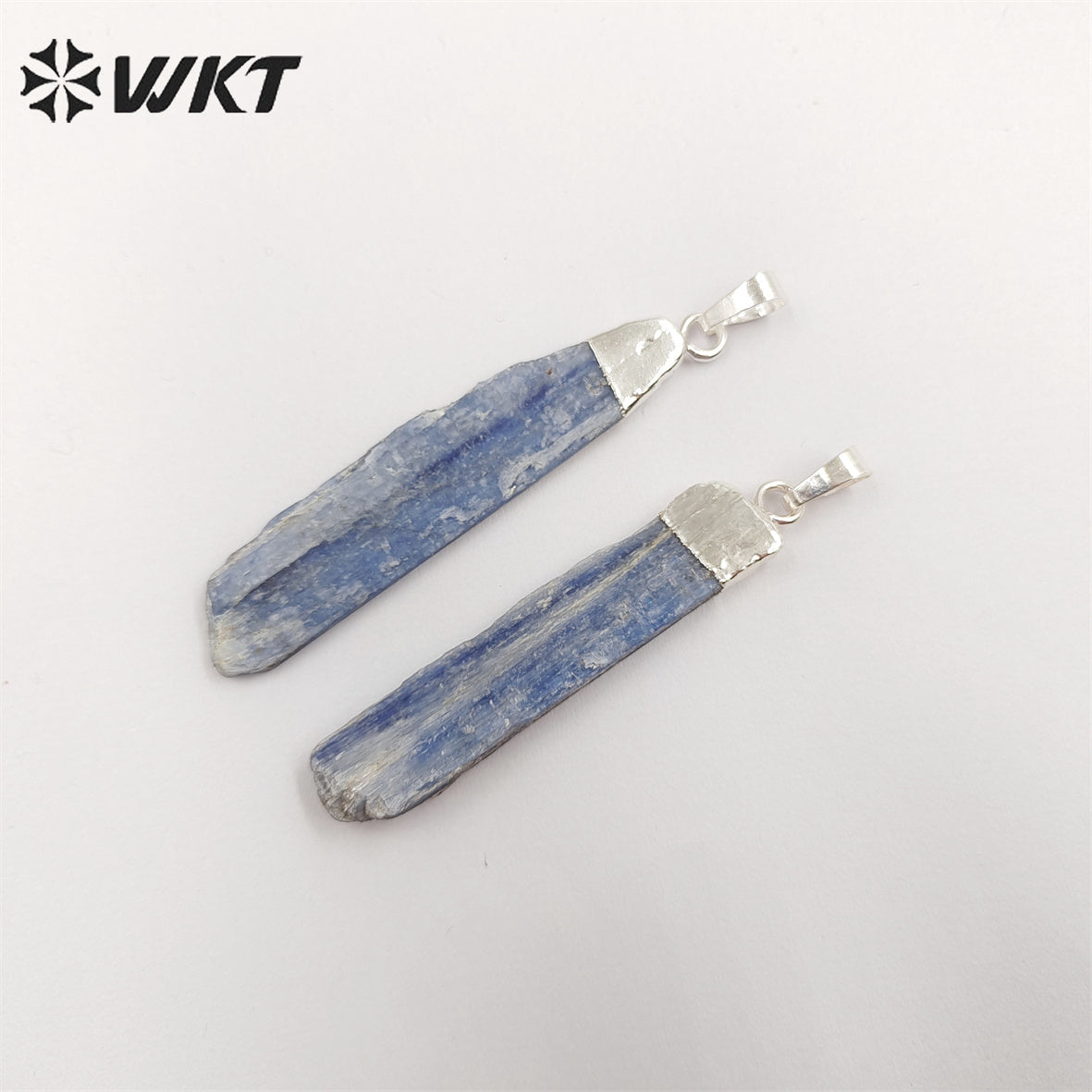 WT-P500 Beautiful Natural Raw Blue Kyanite Pendants with Gold Electroplated on Top