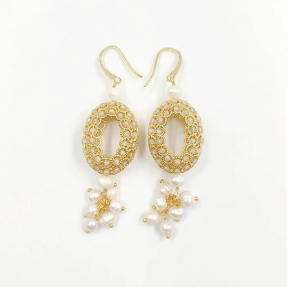 WT-MPE108 Latest Style Regular Natural Pearl and Stone 18k Gold Plated Oval Shaped 81*20mm Romantic Pendant Earrings