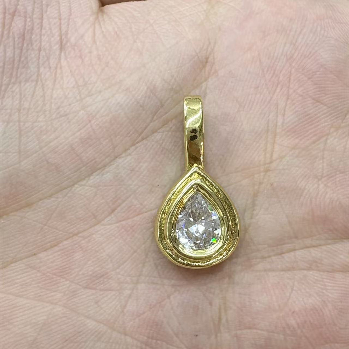 WT-MP334 High Quality Wholesale Round Square Heart Shape White Zircon Tiny Gold Pendants As Handmade Jewelry Accessories
