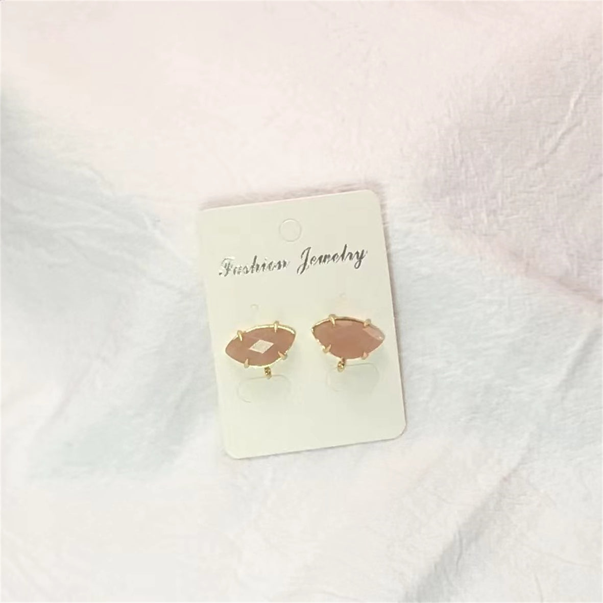 WT-E655 Fine Jewelry Design Fashion Natural Lapis Amazonite Stone Strawberry Crystal Amethysts Elegant Natural Stone Studs