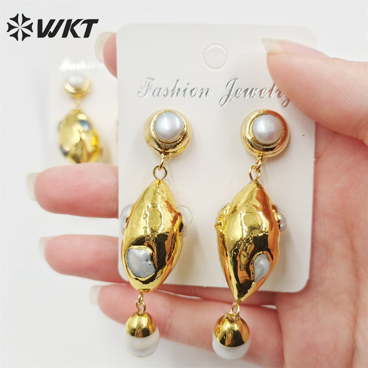 WT-MPE087 WKT New Design Oval Shape 18k Real Gold Plated Natural Pearl Earrings Lady Precious Long Dangle Handmade Wedding Studs