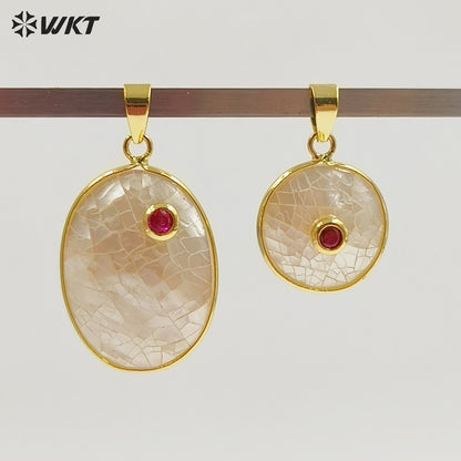 WT-JP491 Newest Design Gold Plated Zircon Setting In MOP Shell Pendants With Different Sizes For Women Simple Necklace DIY