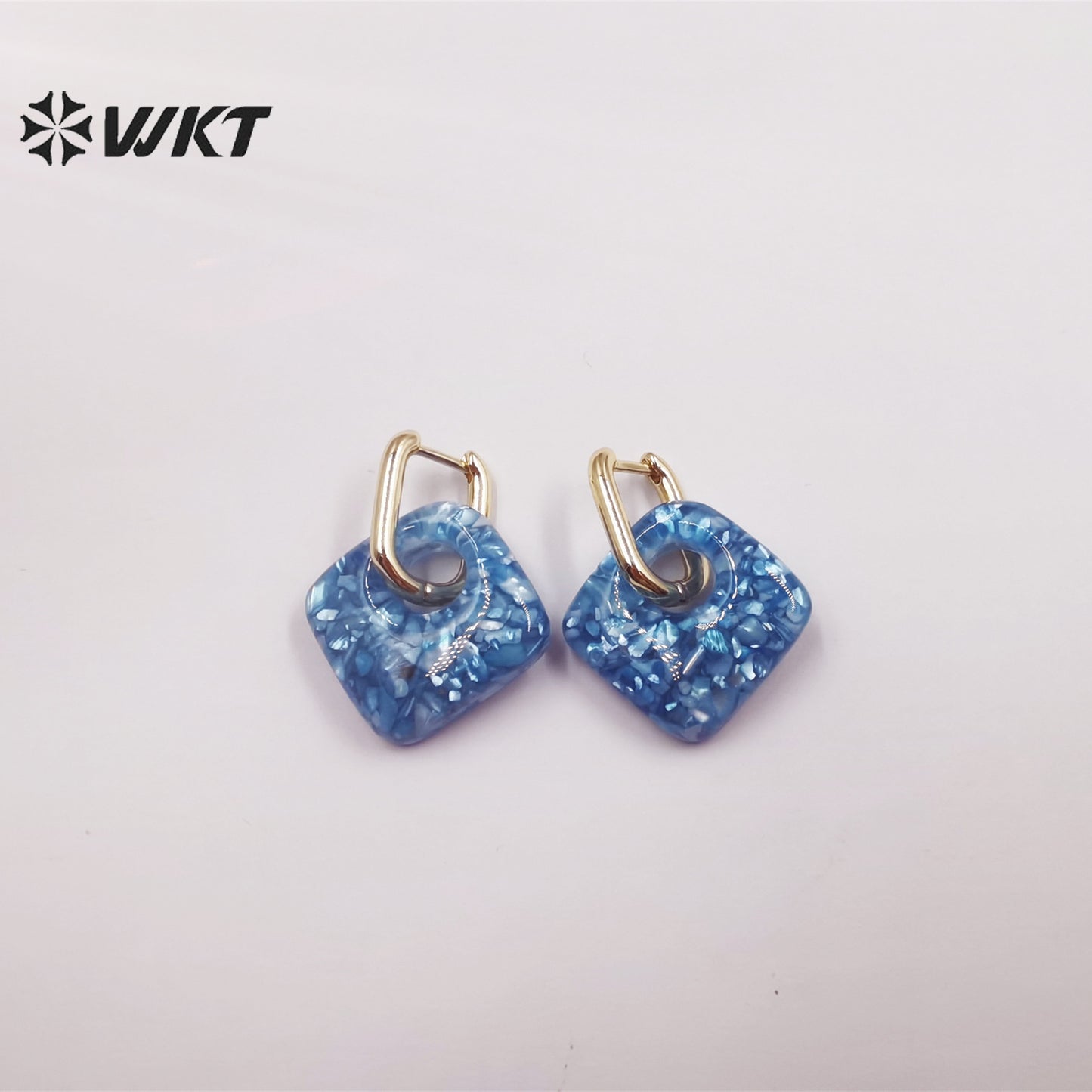 WT-MPE073 European and American Earrings Cute Small Shell Enamel Earrings Colorful square Pendant 18k Gold-plated Earrings