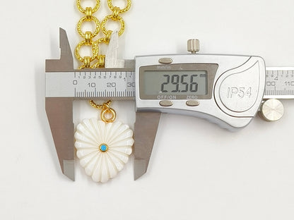 WT-JN398 Wonderful Design Gold Electroplated Thick And Thin Chain Splicing With Shell Pendant Necklaces As Women Fashion Jewelry