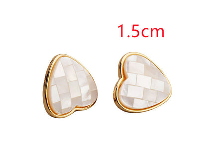 WT-MPE184 Elegant Style 18K Gold Electroplated Mabe Shell Round Heart Shape Design Earrings For Lady Daily Wearing Jewelry