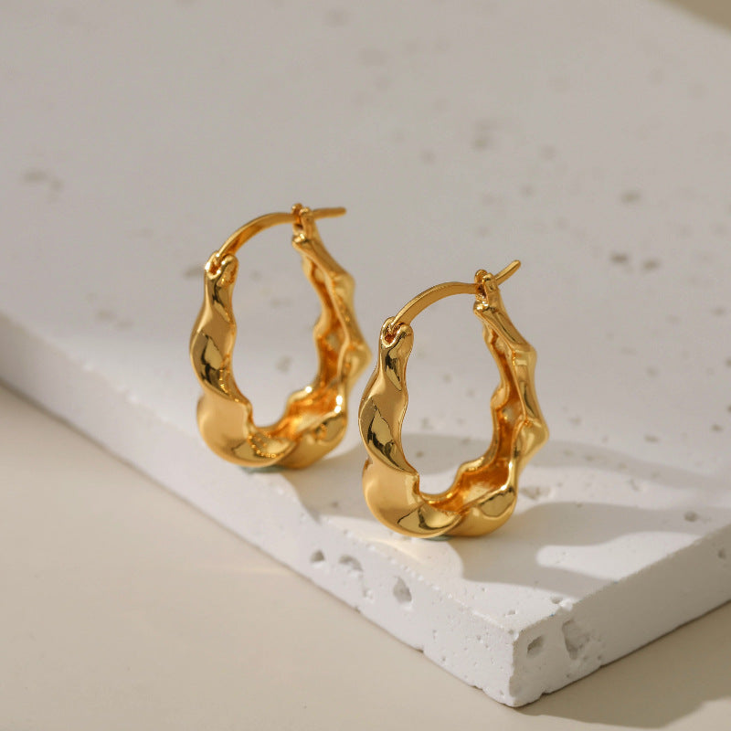 WT-JFE103 Fold Exquisite Wave Shaped Versatile 18k Gold Plated Copper Plating Hoops Fashion Studs Earring Findings