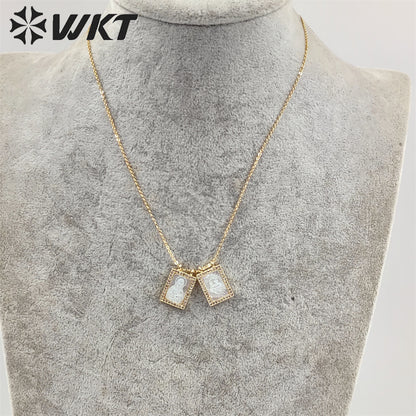WT-JN220 Super Hot Fashion Double Charms Micropaved CZ Setting Mother of Pearl Shell Necklace 18k Gold Religion Maria Necklace