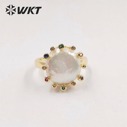 WT-MPR050 Elegant Fashion Gold Cubic Zircon Round Coin Freshwater Pearl Ring INS Hot White Gorgeous Women Anneversarry Ring