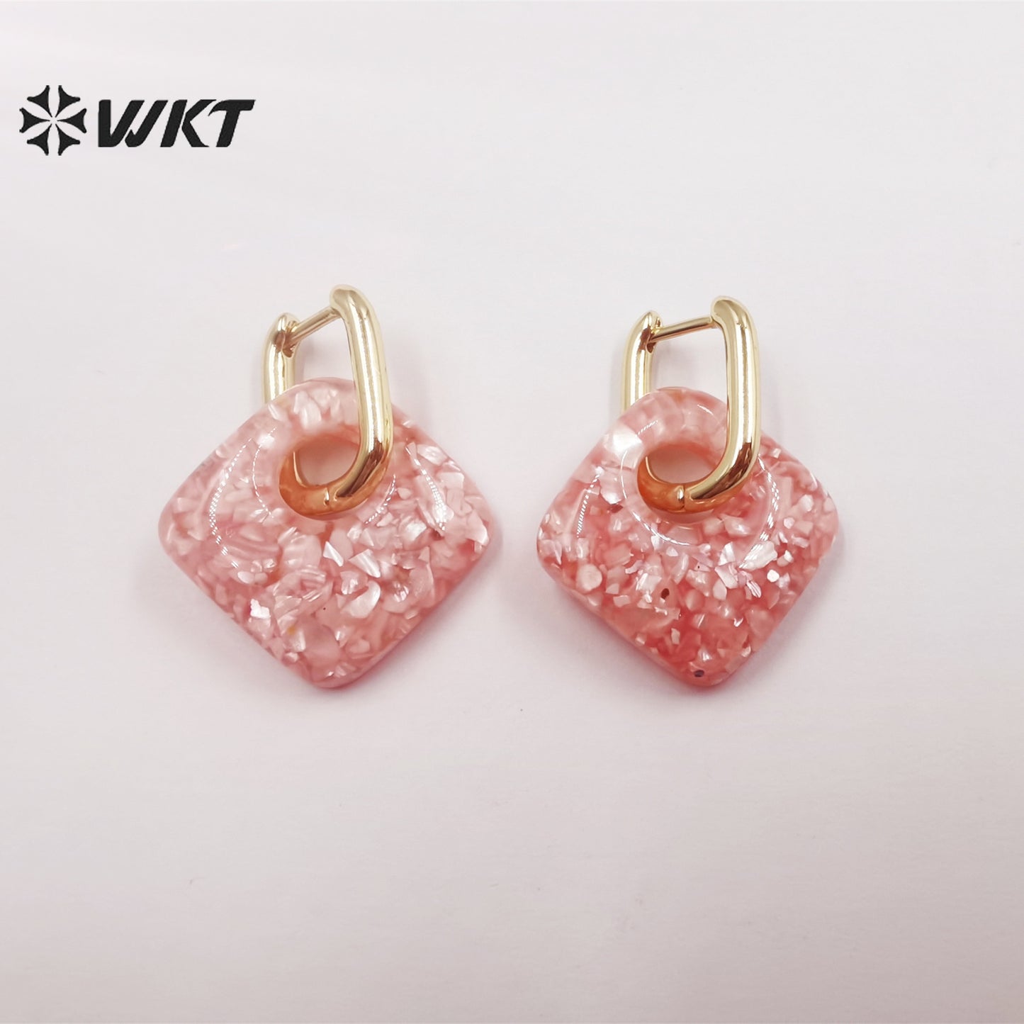 WT-MPE073 European and American Earrings Cute Small Shell Enamel Earrings Colorful square Pendant 18k Gold-plated Earrings
