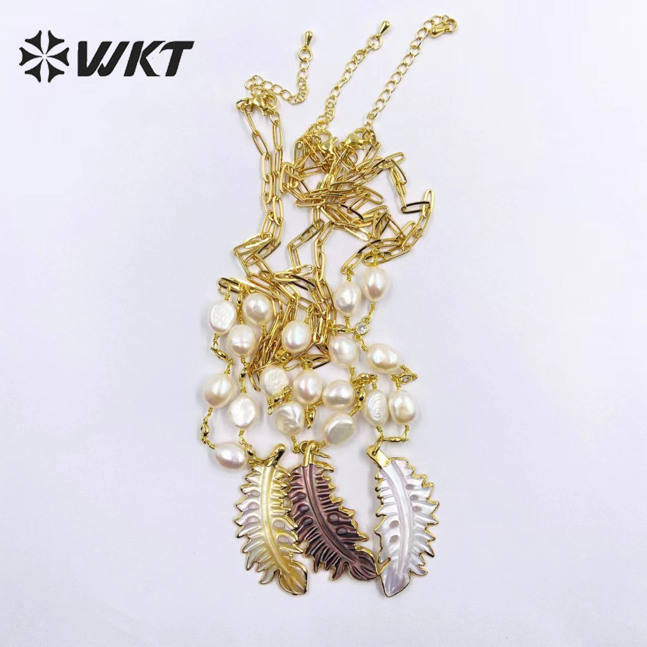 WT-JN234 Wholesale Newest Fashion Feather Freshwater Pearl Necklace Gorgeous Multi- Color Optional Pearl Fancy Chain Necklace