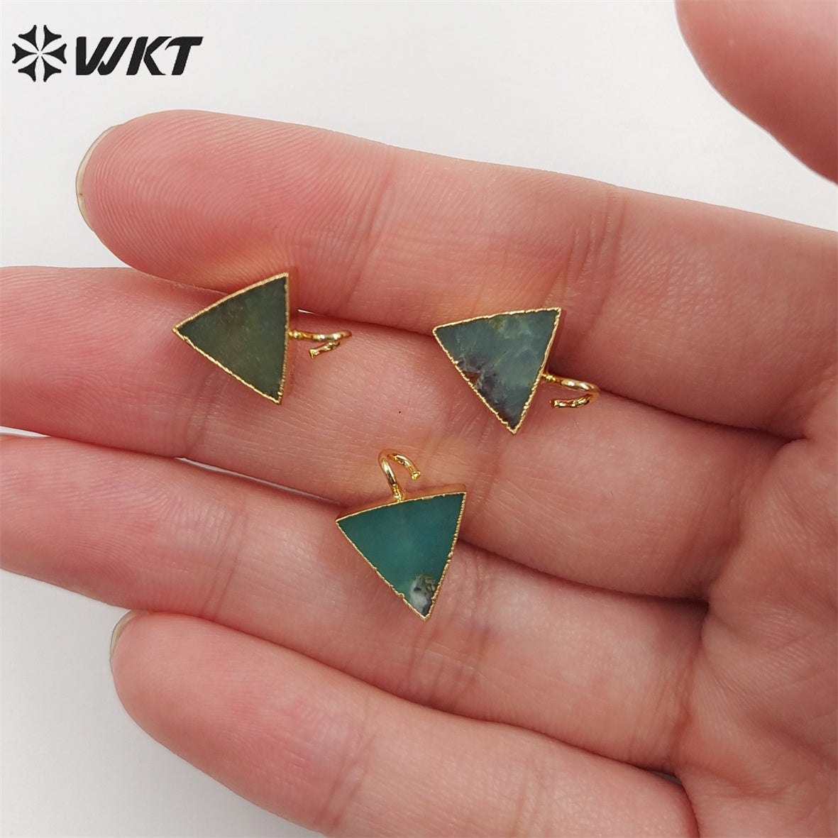 JFE79 Wholesale Women Natural Gemstone Natural Chrysoprase Jade Triangle Jade Studs for Matching Pendants Earring Findings