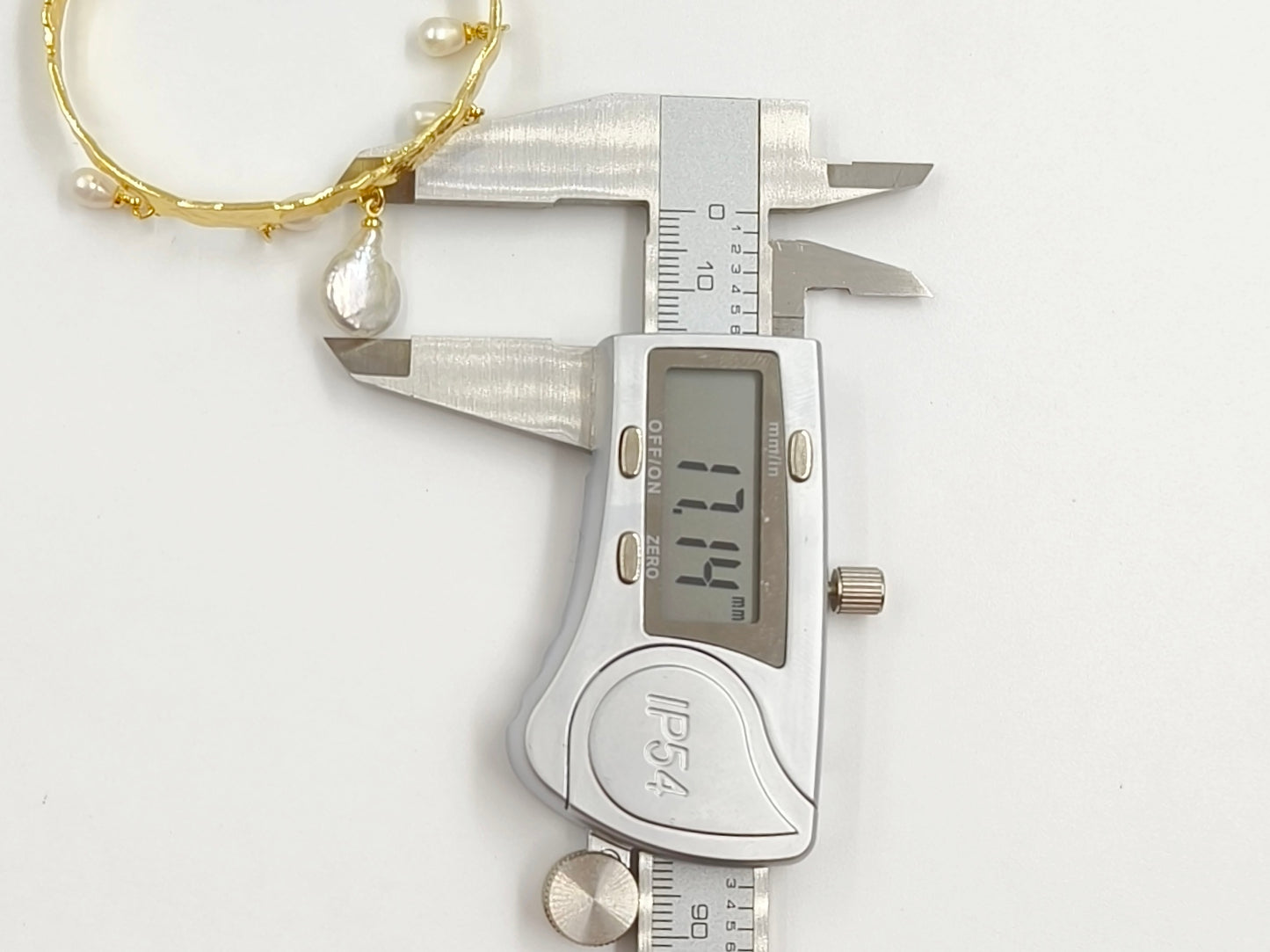 MPB134 Luxury Elegant 18K Gold Plated Natural Pearl And Colorful Zircon Fringed Adjustable Bangles For Lady Fashion Matching