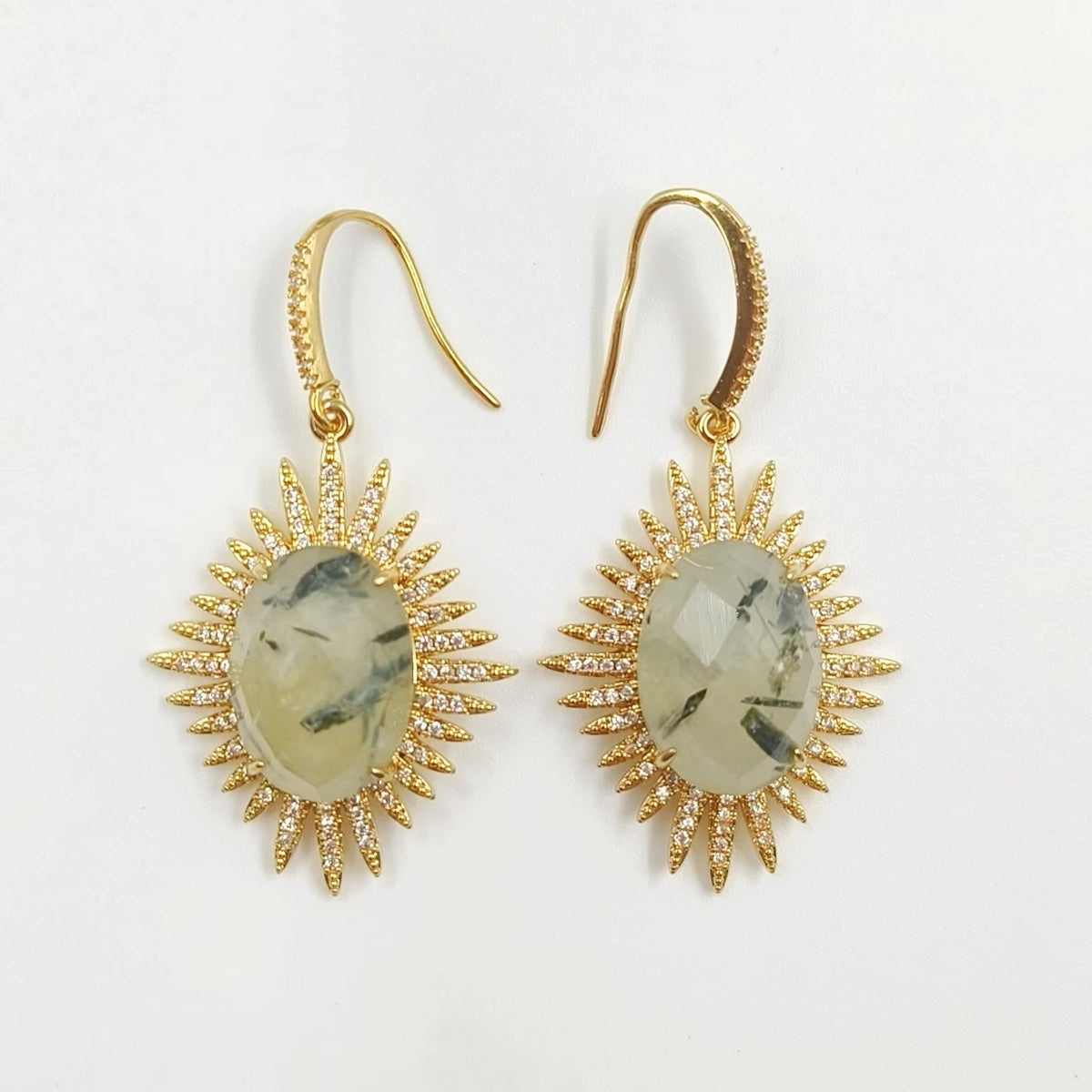 WT-ME094 Wholesale Newest Fashion Light Luxury Natural Gemstone Oval Shaped Micro Paved Earrings Studt
