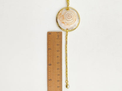 WT-JN406 Newest Fashionable Gold Plated Natural Trumpet Shell And Pearl Long Necklace For Lady Beach Matching Accessories