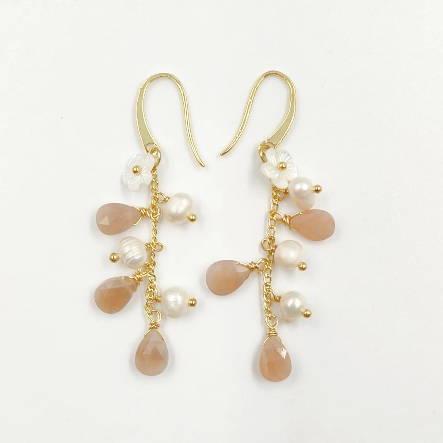 WT-MPE109 Bohemia Regular Natural Pearl and Stone 18k Gold Plated Gift for Women Weeding 62mm Romantic Pendant Earrings