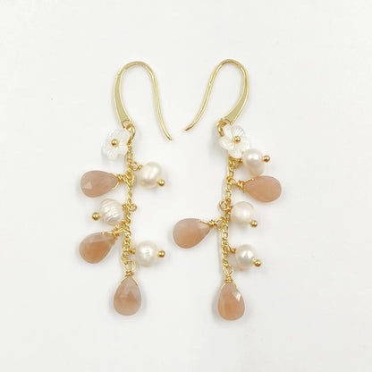 WT-MPE109 Bohemia Regular Natural Pearl and Stone 18k Gold Plated Gift for Women Weeding 62mm Romantic Pendant Earrings