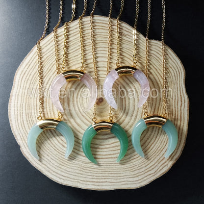 WT-N703 Wholesale New Crescent Horn Stone Necklace With Double Loops in Gold Plated