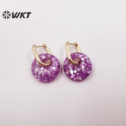 WT-MPE074 Women's Earring Gifts Adorable Petite Shell with Enamel Earrings Colorful Round Pendant 18k Real Gold Plated Earrings