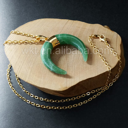 WT-N701 Wholesale Hot Shape Natural Stone Crescent Horn Half Moon Horn Necklace Rose Quartz and Green Chalcedony Horn