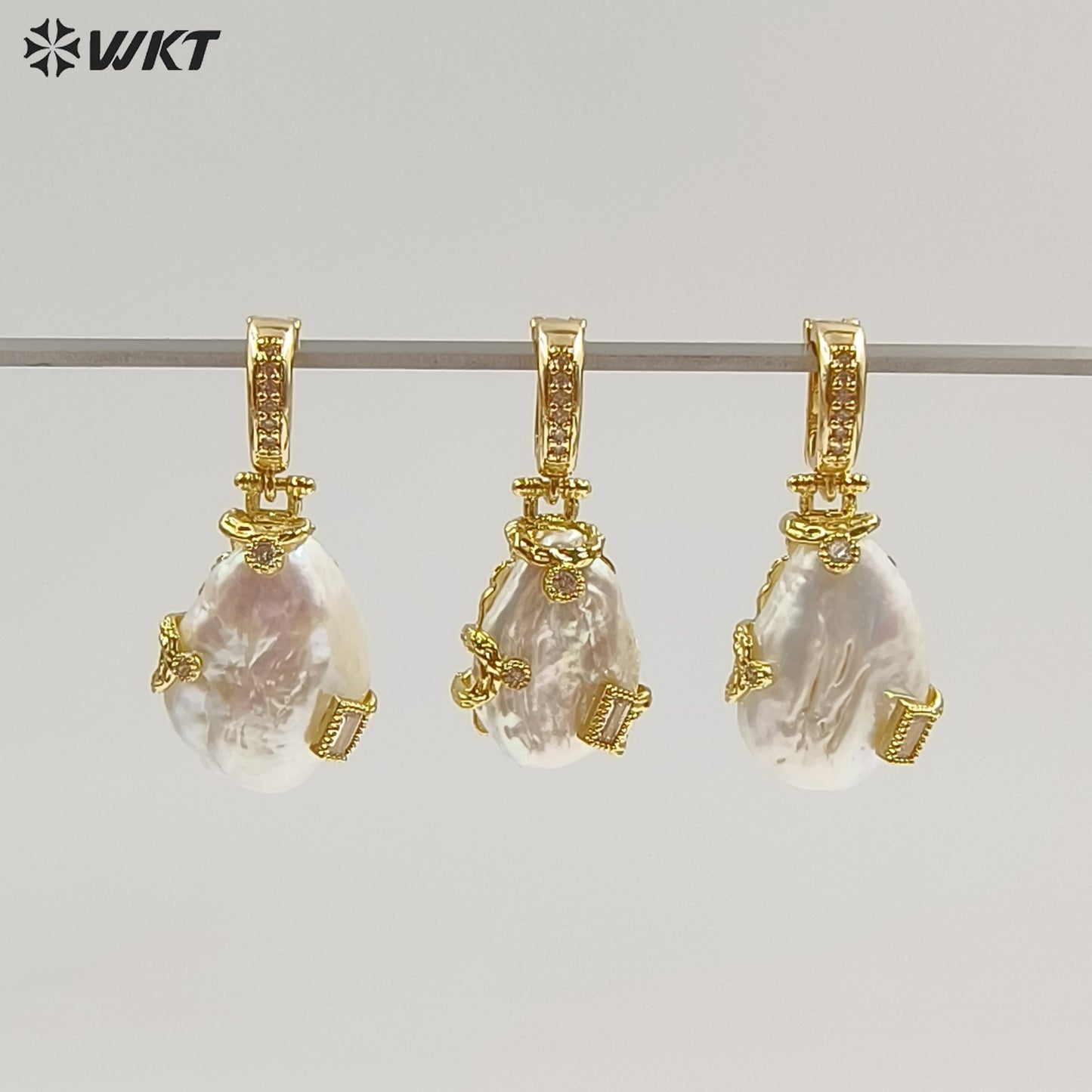 WT-JP457 Exquisite Unique 18K Gold Plated Zircon And Natural Freshwater Pearl Pendants For Women Jewelry Making Findings