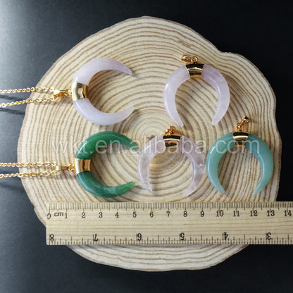 WT-N701 Wholesale Hot Shape Natural Stone Crescent Horn Half Moon Horn Necklace Rose Quartz and Green Chalcedony Horn