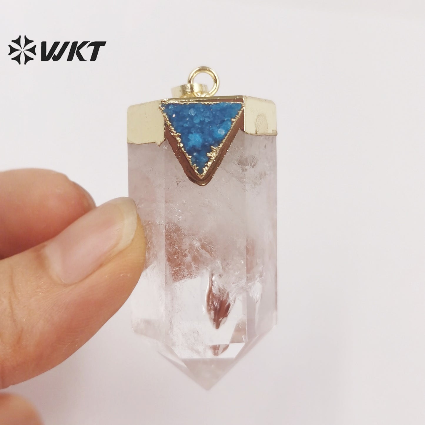 WT-P1823 Transparent with Multicolor Triangular Quartz 18k Gold Plated Pendant Natural Crystal Quartz Pendant