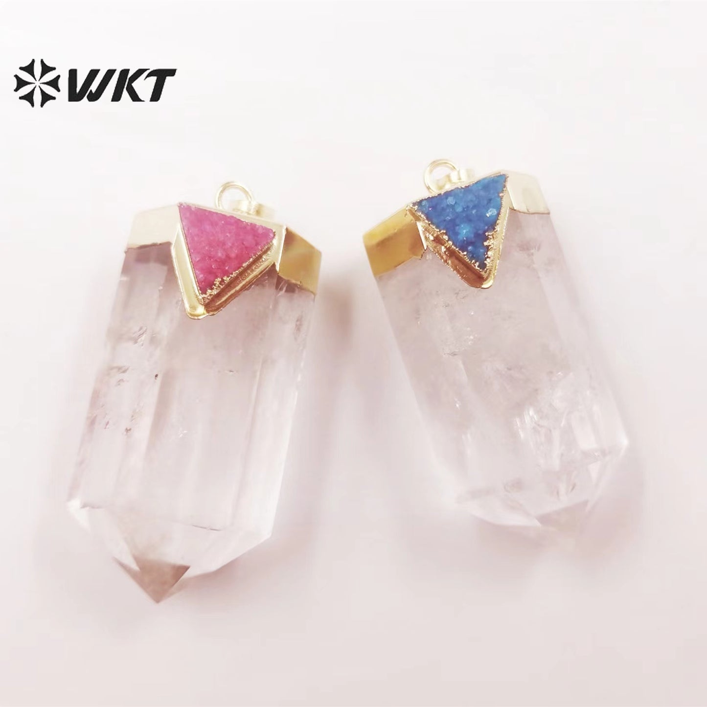 WT-P1823 Transparent with Multicolor Triangular Quartz 18k Gold Plated Pendant Natural Crystal Quartz Pendant