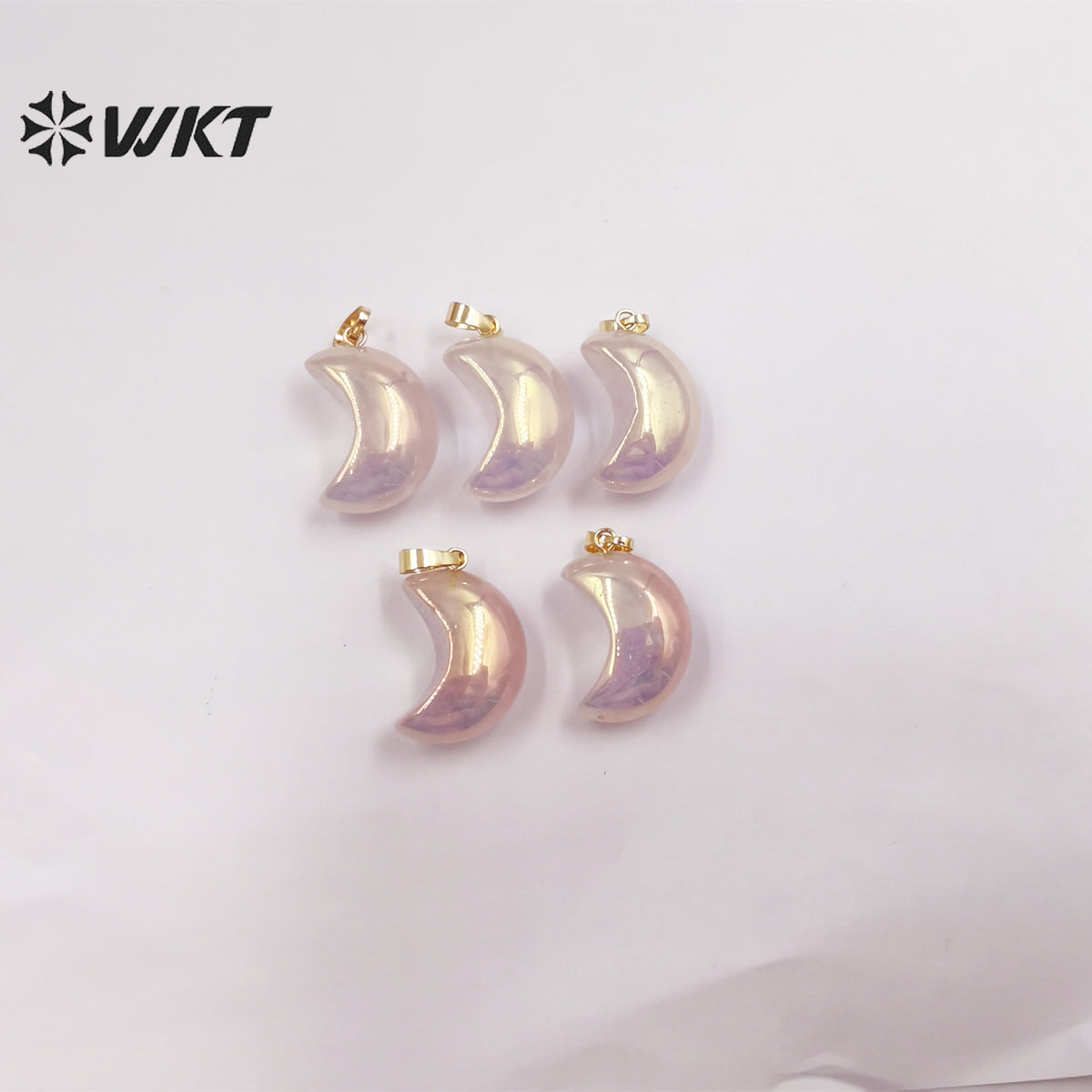 WT-P1826 WKT Newest Fashion Aura Rose Quartz Moon Stone Pendant Lady Small Size Natural pink Stone Moon Necklace Pendant