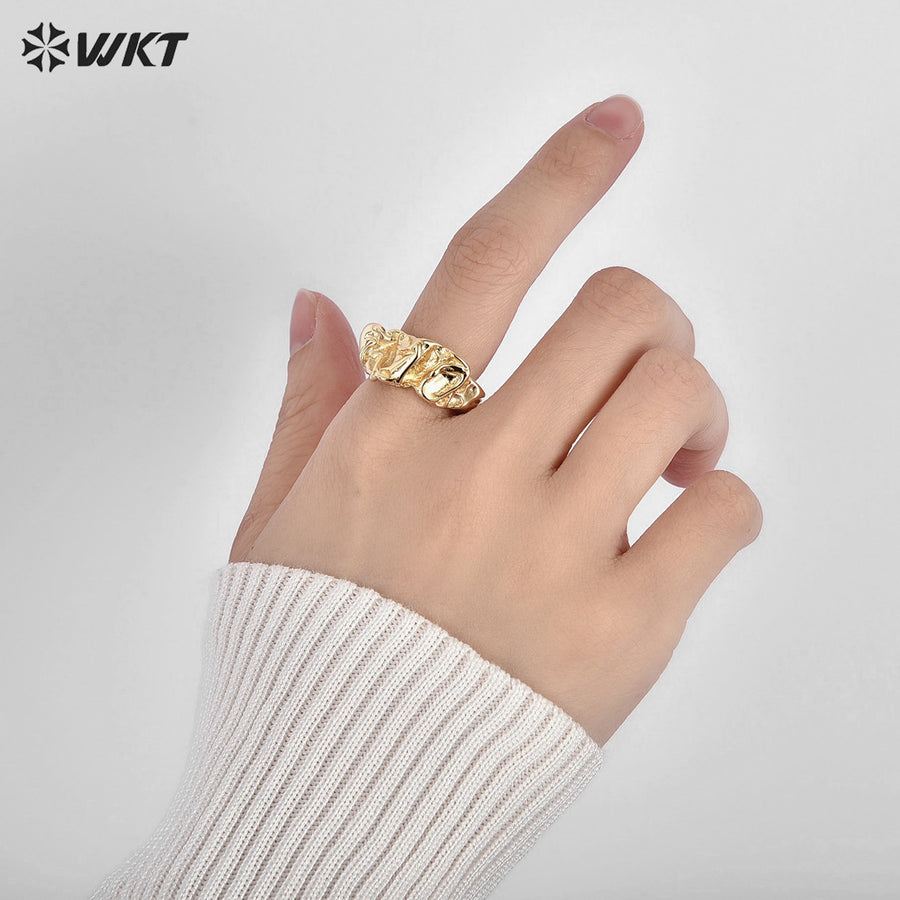 WT-R493 Fashion 18k Real Gold Plated Hammer Pattern Design Jewelry Ring for Women Gift Lava Veins Rings