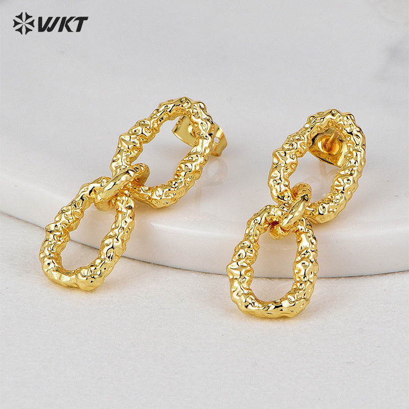 WT-E743 Wholesale Fashion France Hot Sale Chain Connect Metal Irregular lava Veins Earring With18k Real Gold Plated