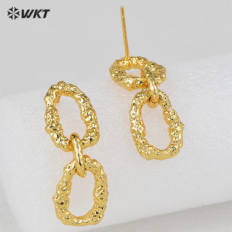 WT-E743 Wholesale Fashion France Hot Sale Chain Connect Metal Irregular lava Veins Earring With18k Real Gold Plated