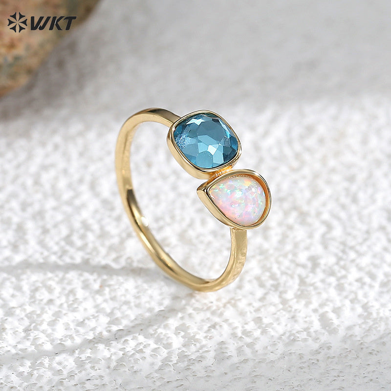 WT-MR037 Blue Square Zircon and Waterdrop Opal Charms Special Exquisite Design Ring for Winter&Autumn Fine Decorative